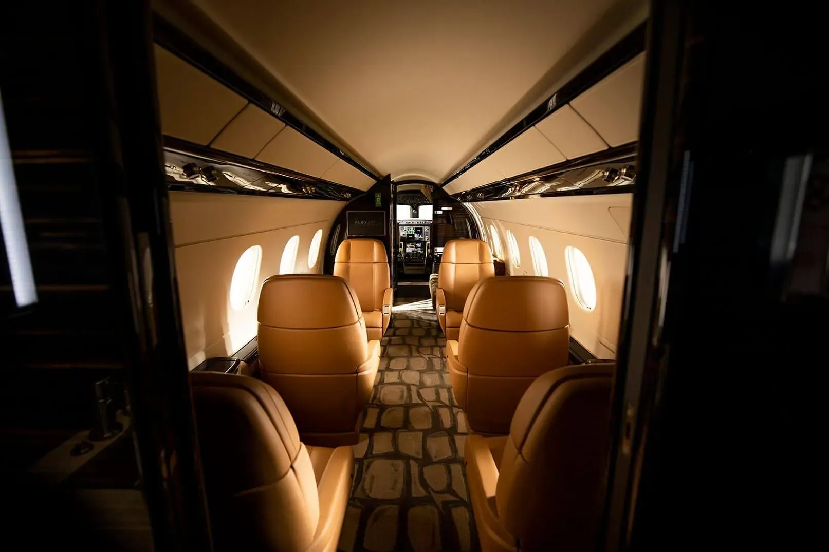 Embraer Legacy 450