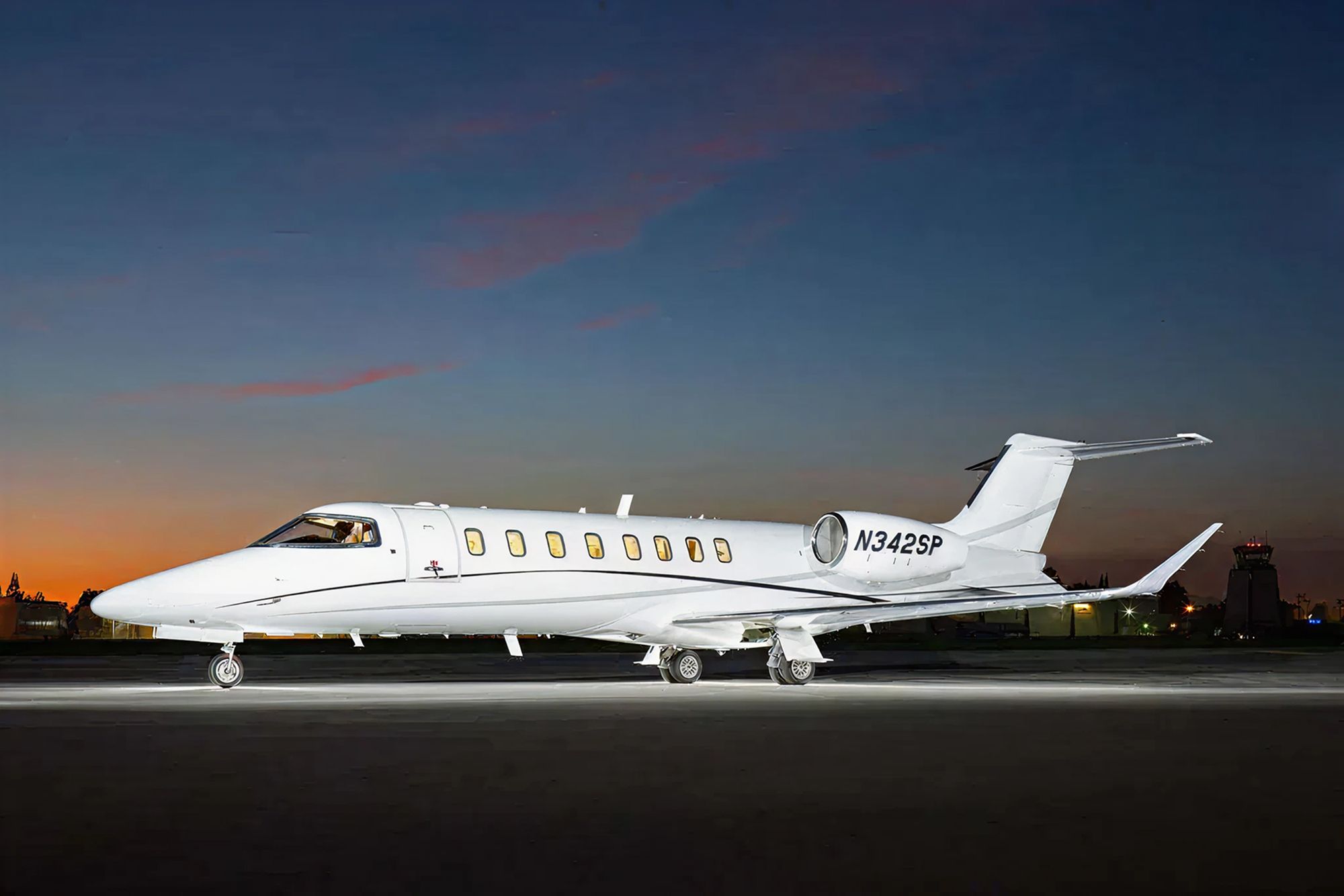 Bombardier Learjet 75
