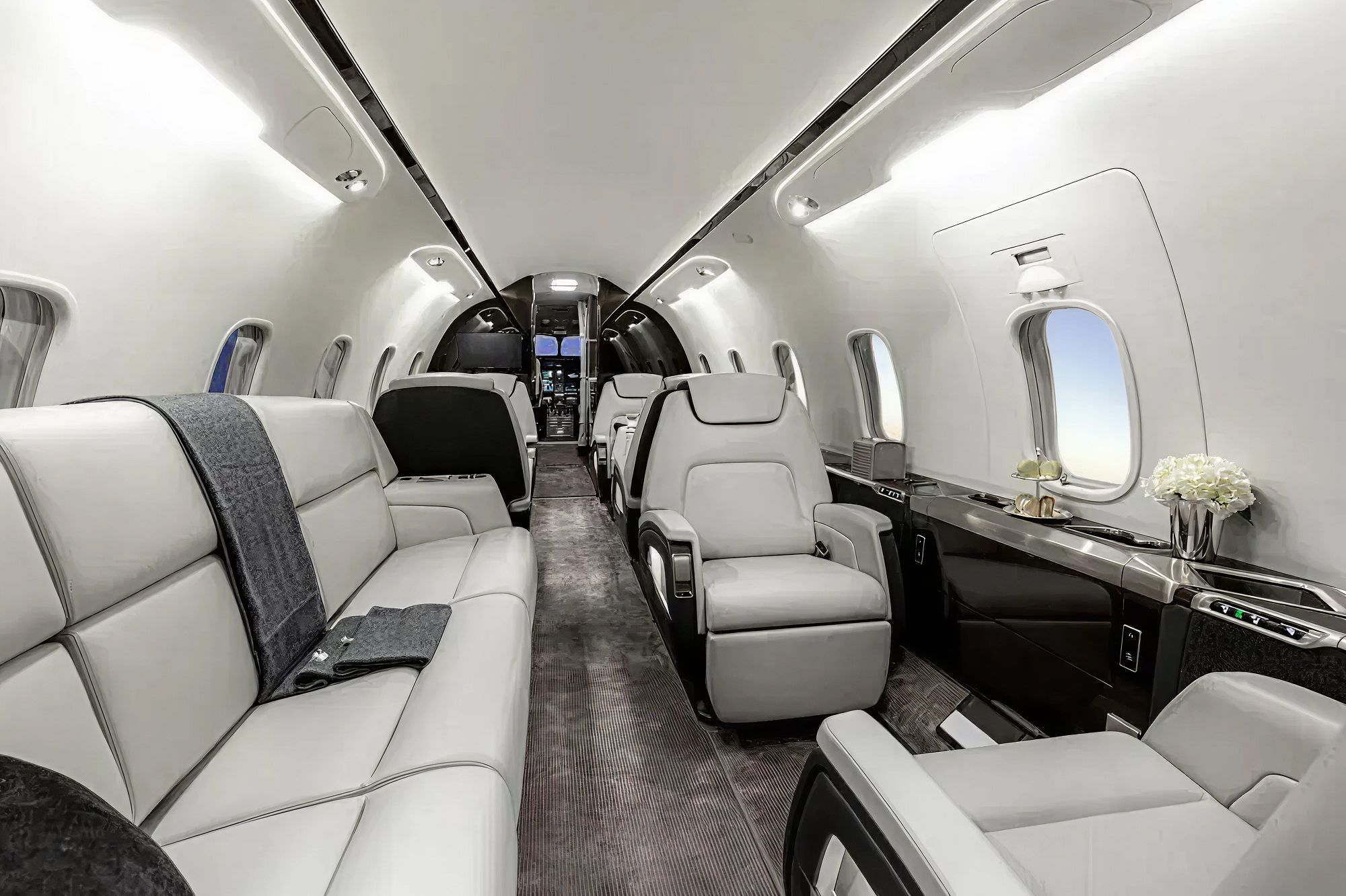 Bombardier Challenger 350