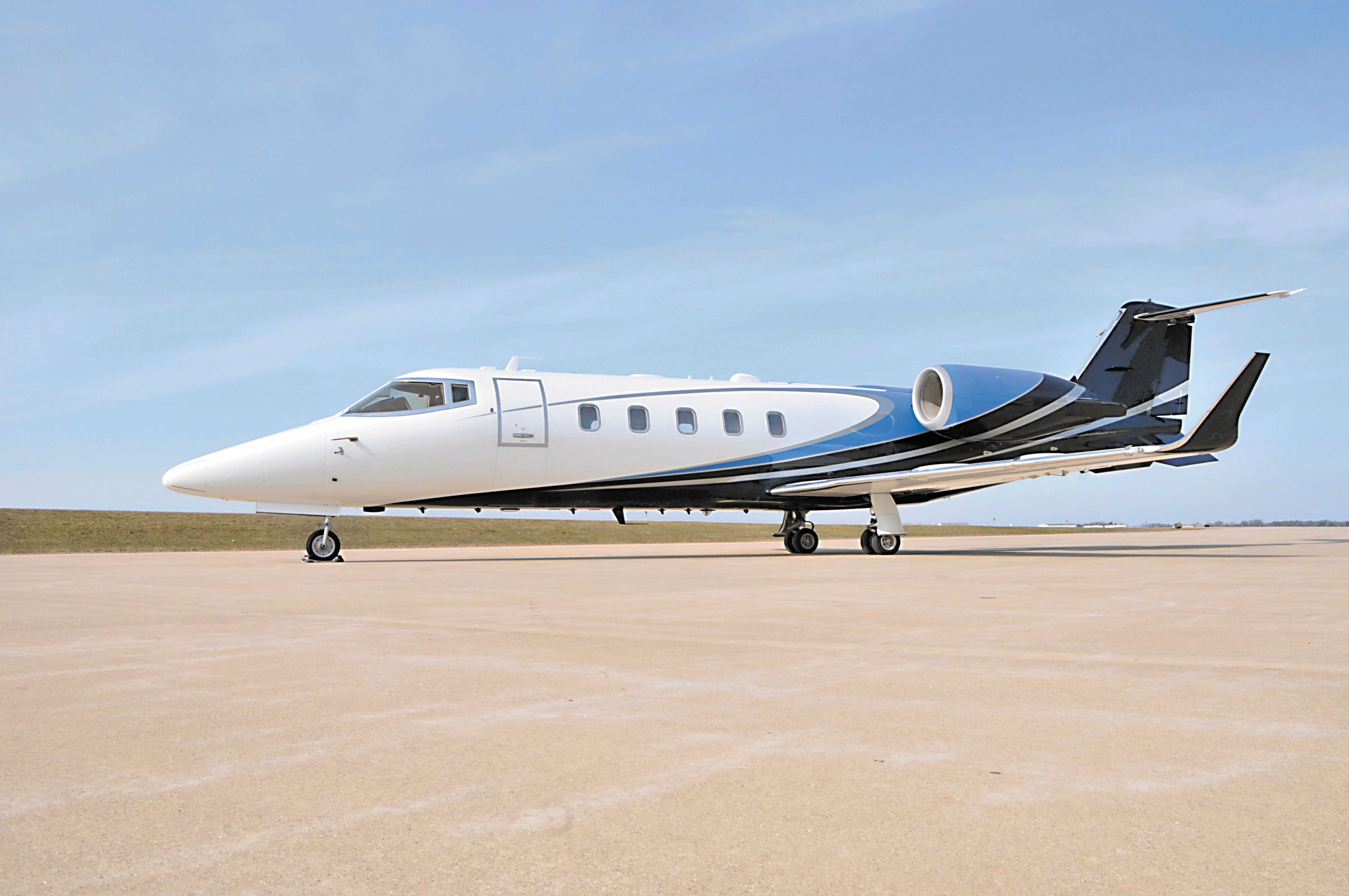 Bombardier Learjet 60