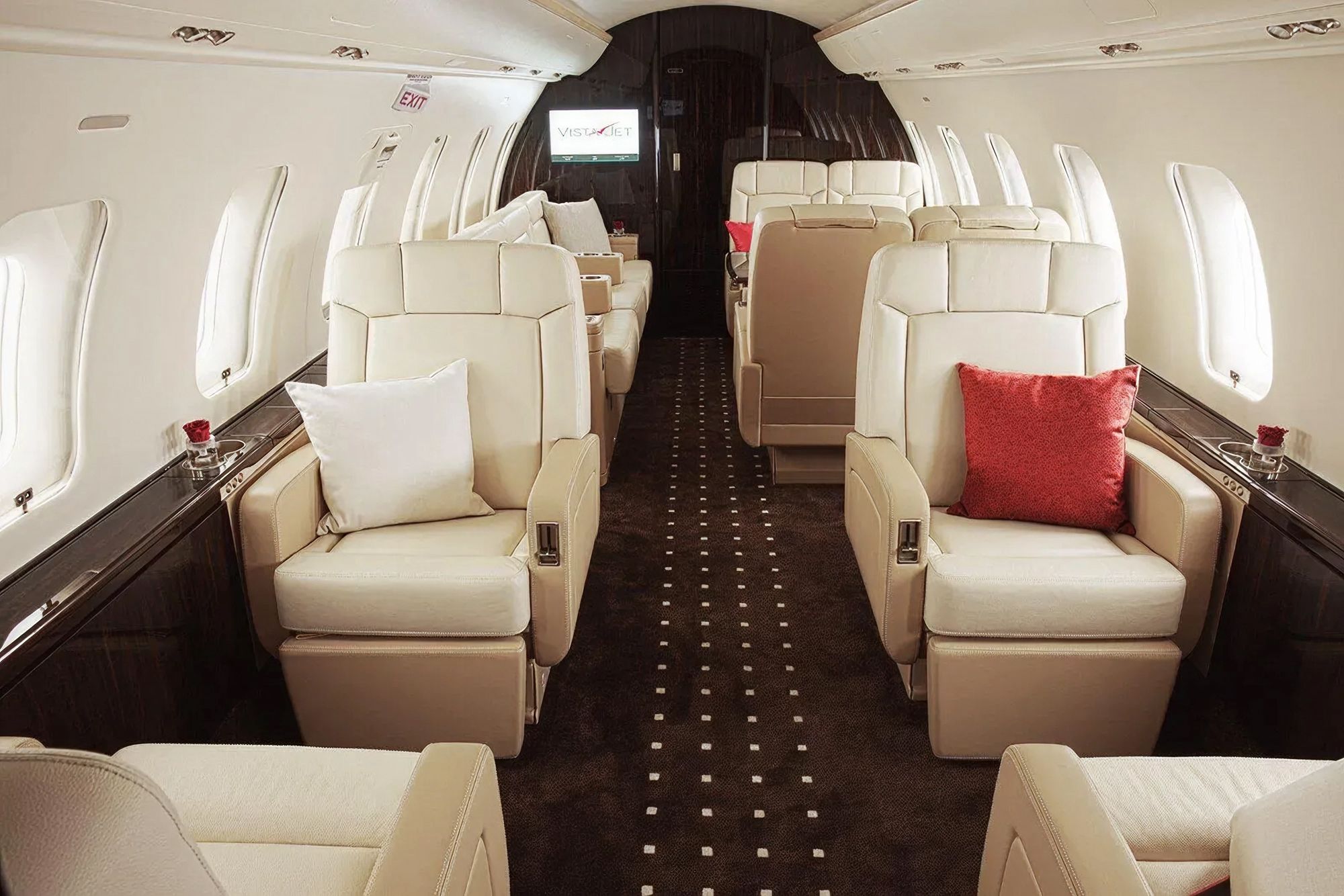 Bombardier Challenger 604