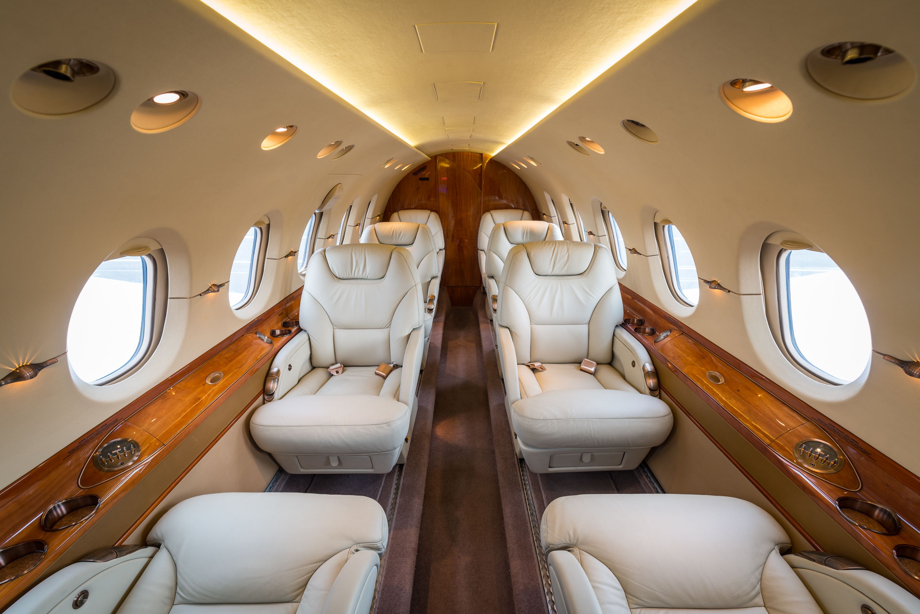 Hawker 800 XP